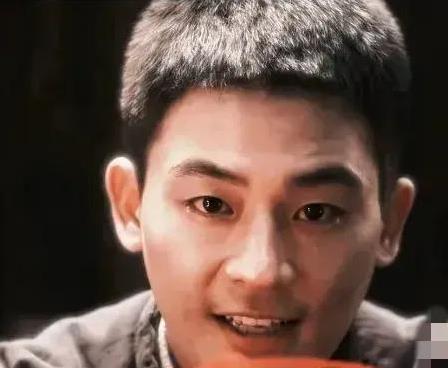 辉煌国际 欧豪演戏翻身仗，杨幂搭档火花爆，赵丽颖却让他像木头？